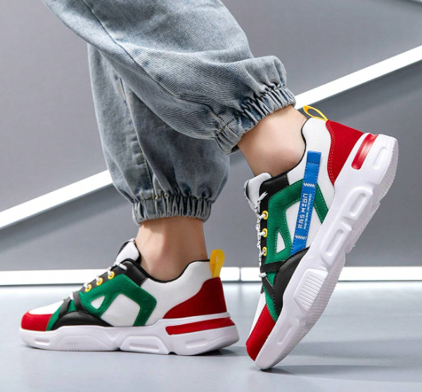 Men's casual sneakers
